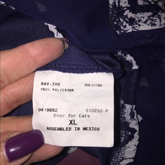 New Directions size XL blue and white lined semi sheer with flair sleeves - Picture 7 of 8